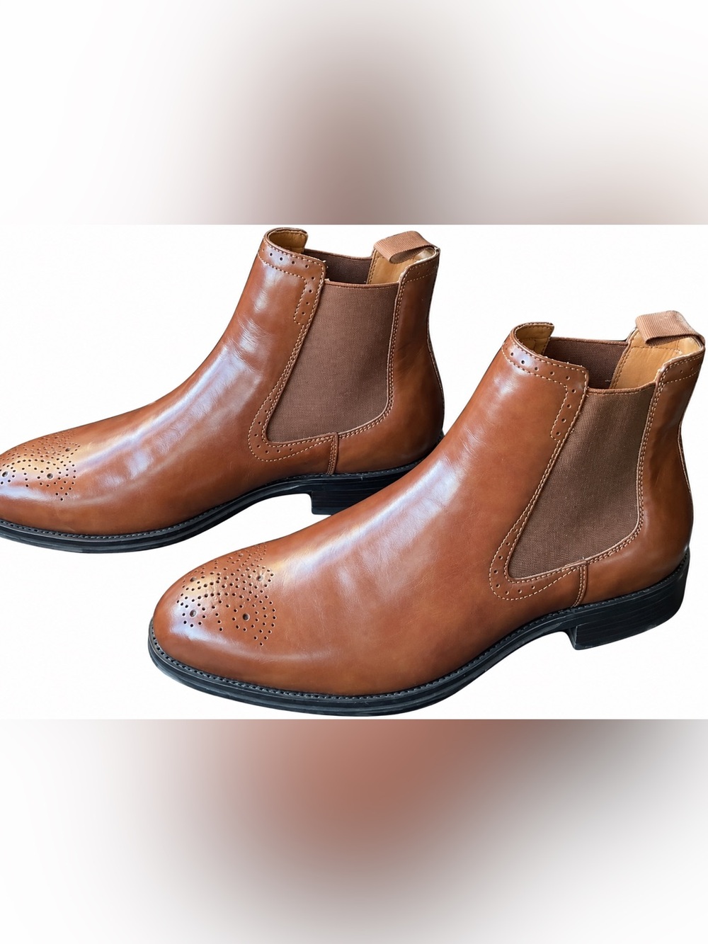 Steve Madden Tan Leather Chukka Boots with Brogue Toe